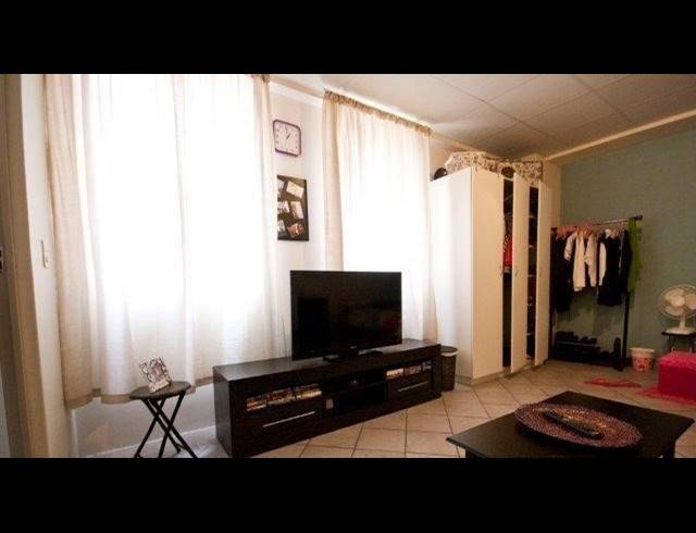 0.5 BEDROOM STUDIO APARTMENT FOR SALE IN DURBAN CENTRAL